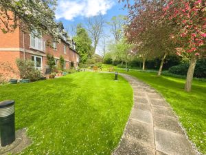 Photo 2- click for photo gallery